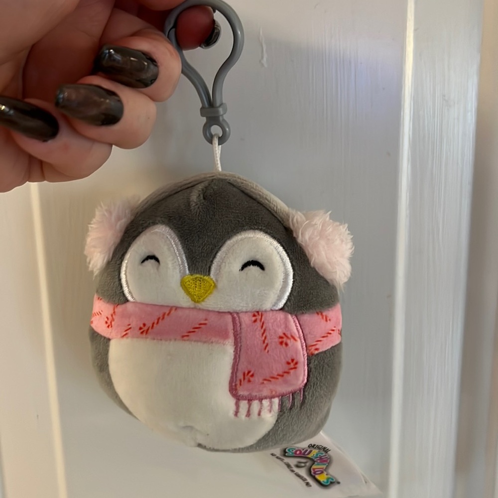 Penguin squish mallow keychain